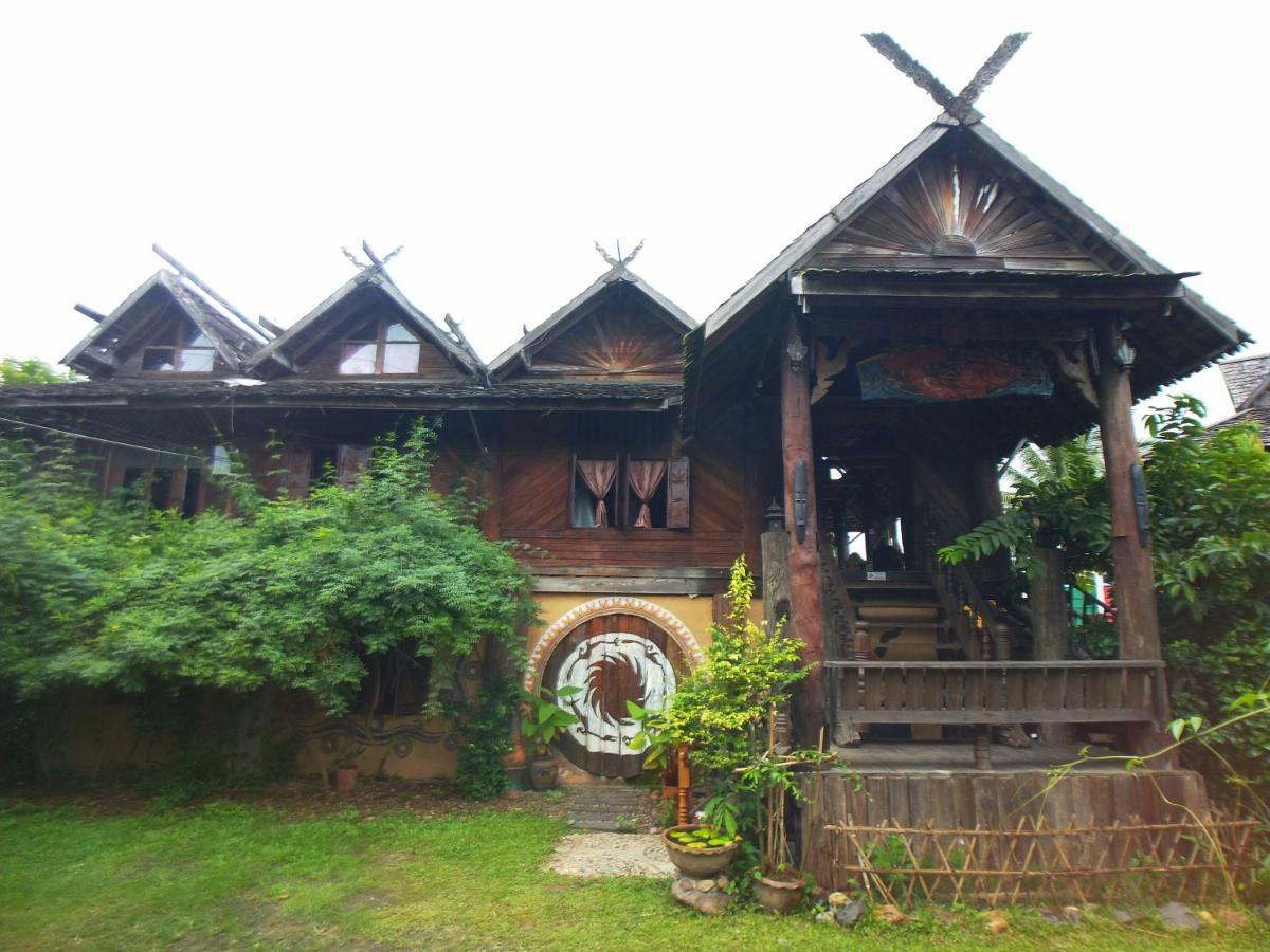 Up2U Guesthouse Pai Exterior photo